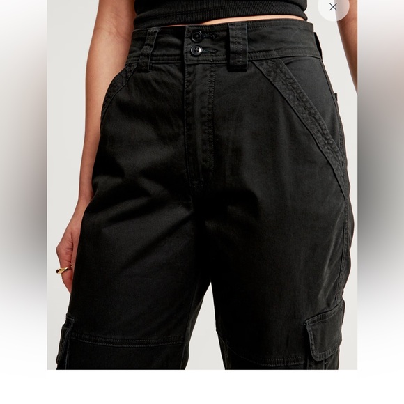 Abercrombie Relaxed Cargo Pant - Picture 4 of 4